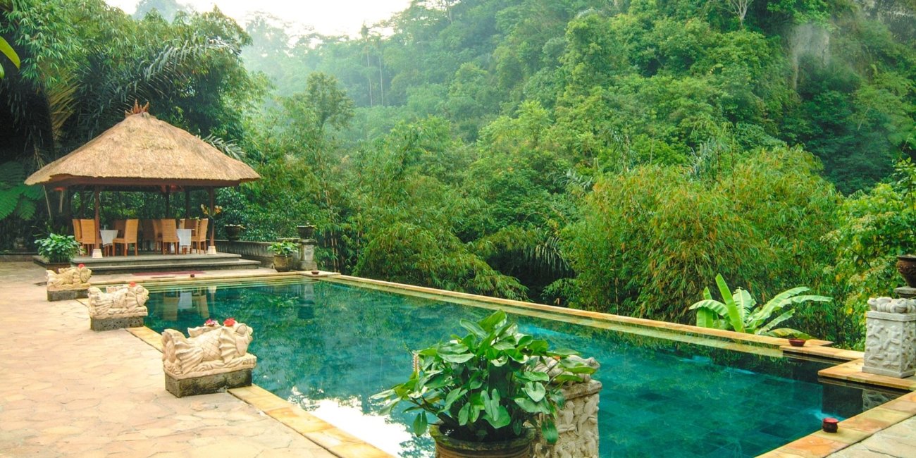 Ishwari Poolside Cafe